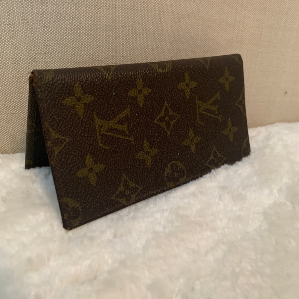 Louis Vuitton checkbook cover